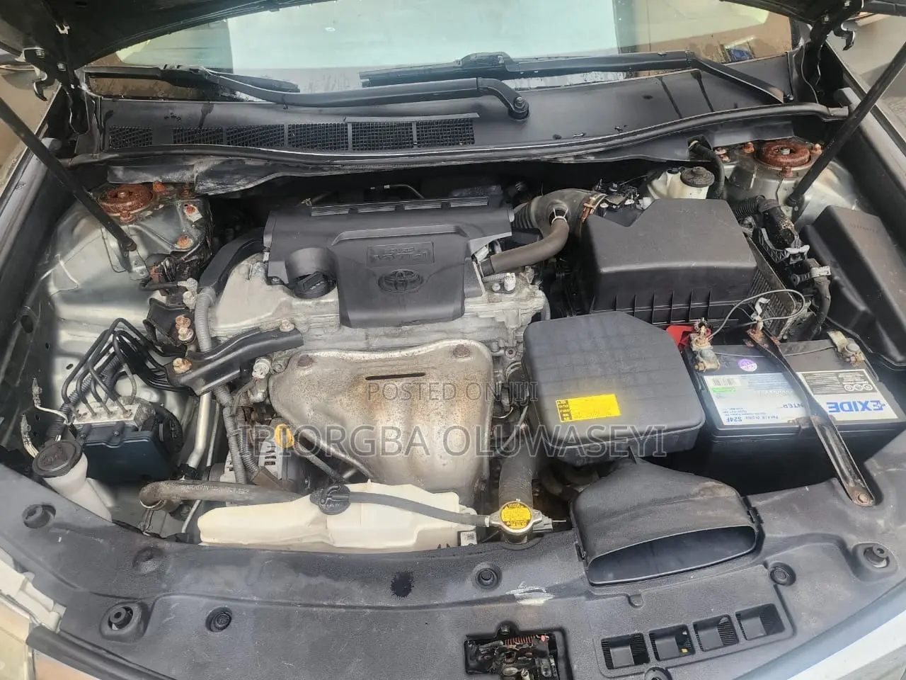 Toyota Camry LE 4dr Sedan (2.5L 4cyl 6A) 2014 Gray