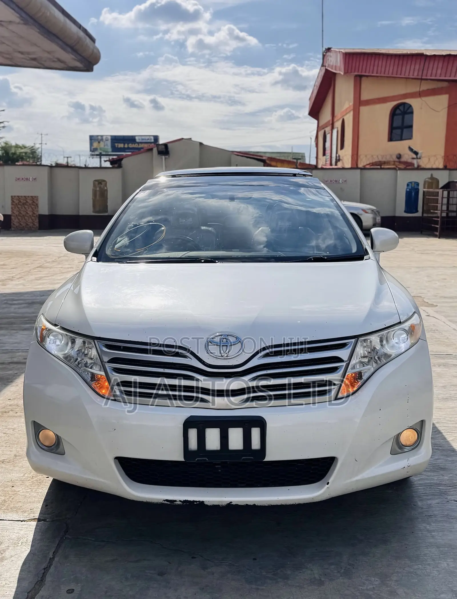 Toyota Venza 2011 White
