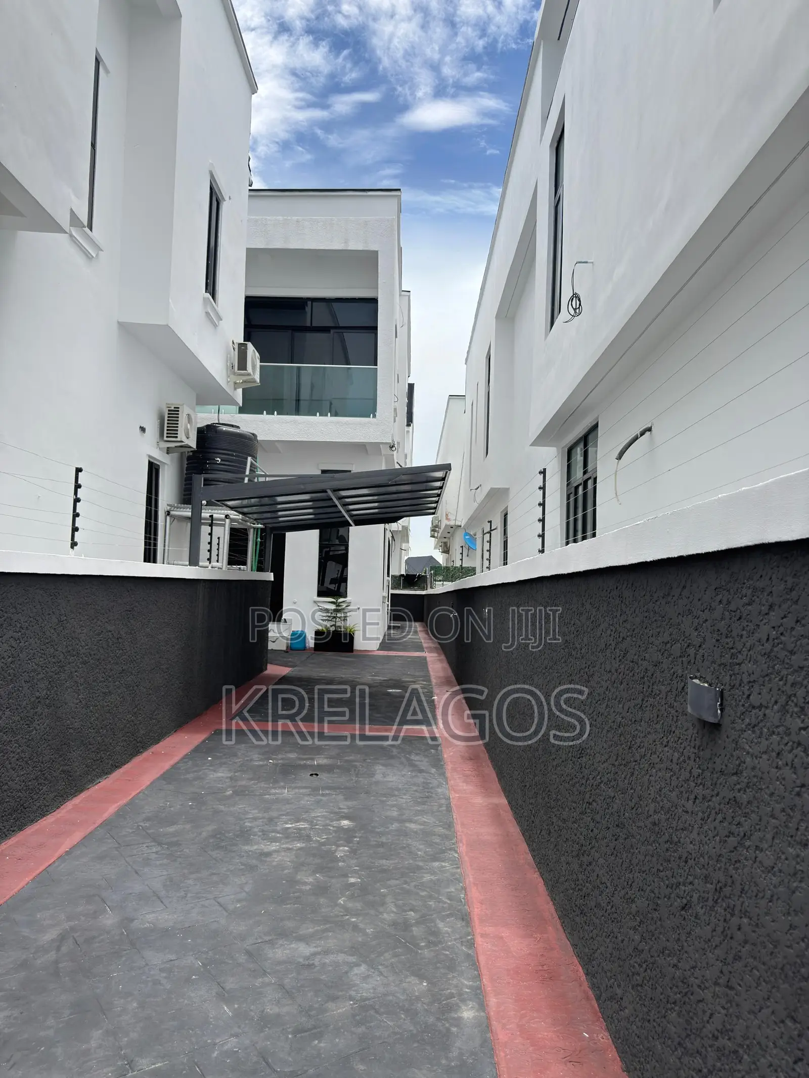 4bdrm Duplex in Orchid, Chevron for rent