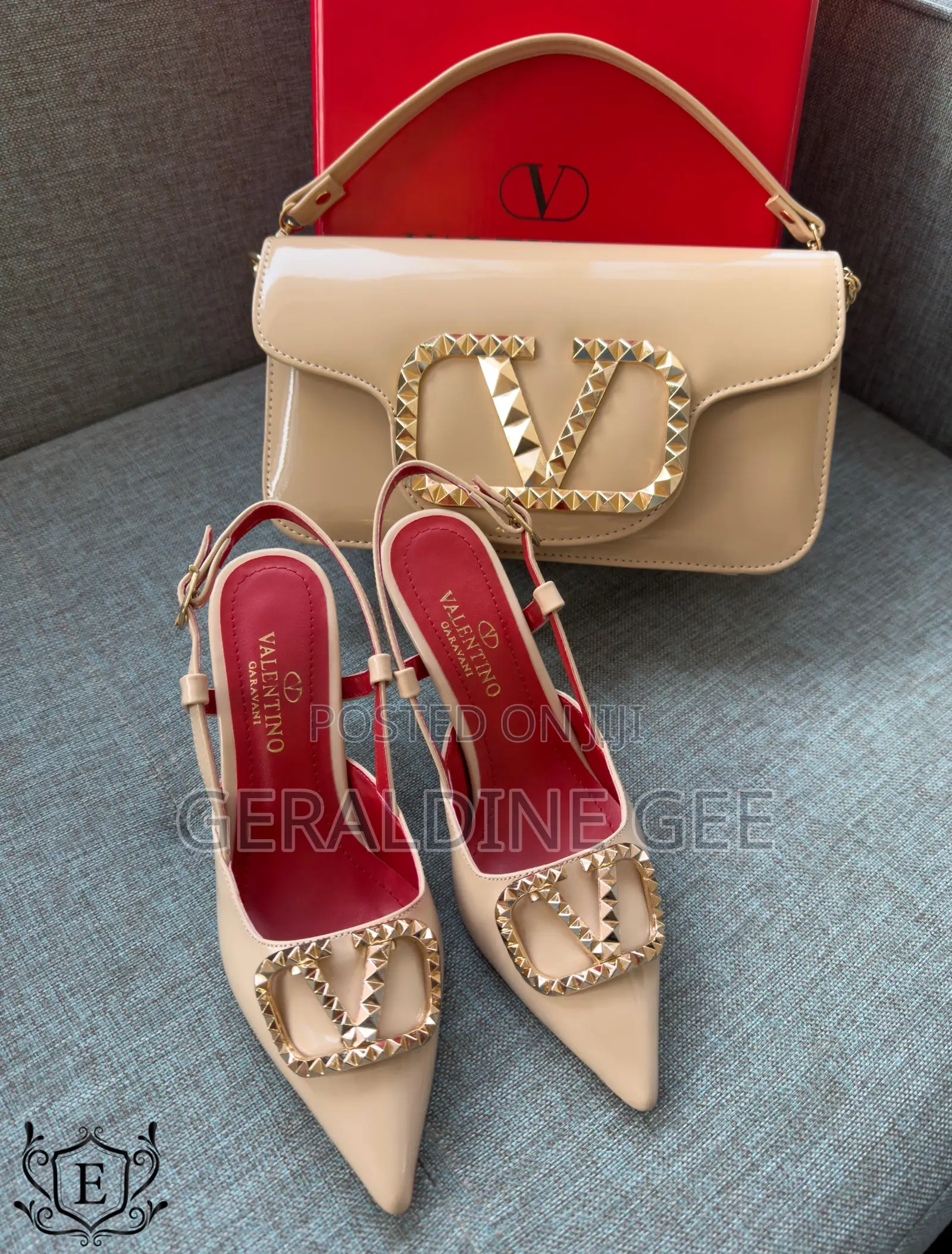 *Valentino Garavani Vlogo Set*