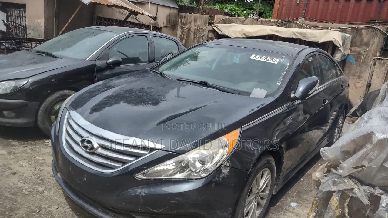 Hyundai Sonata SE 4dr Sedan (2.4L 4cyl 6A) 2015 Black