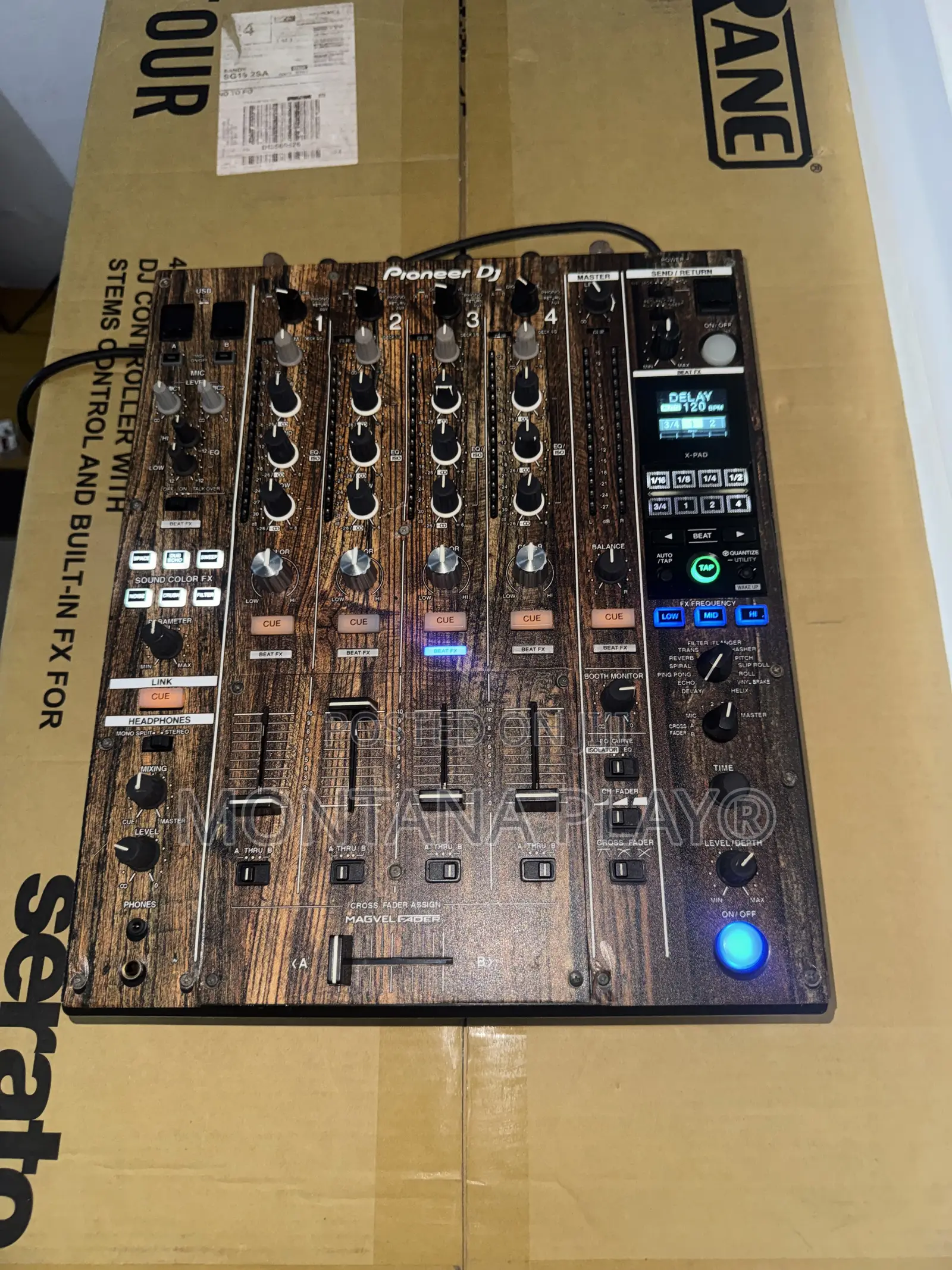 Pioneer DJM 900 Nexus 2 Mixer