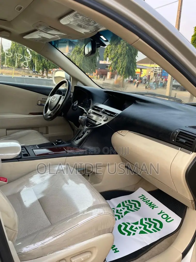 Lexus RX 350 FWD 2013 Gold