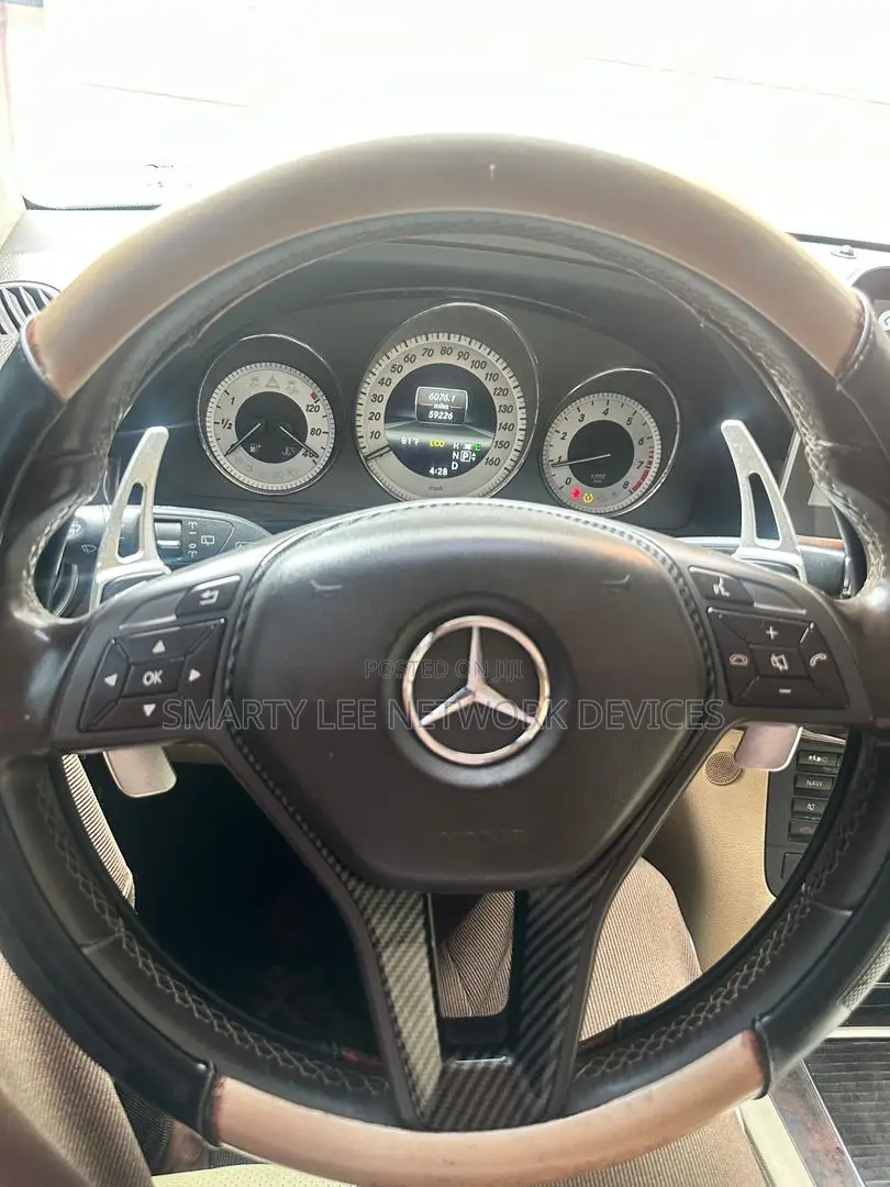 Mercedes-Benz GLK-Class 350 4MATIC 2013 White
