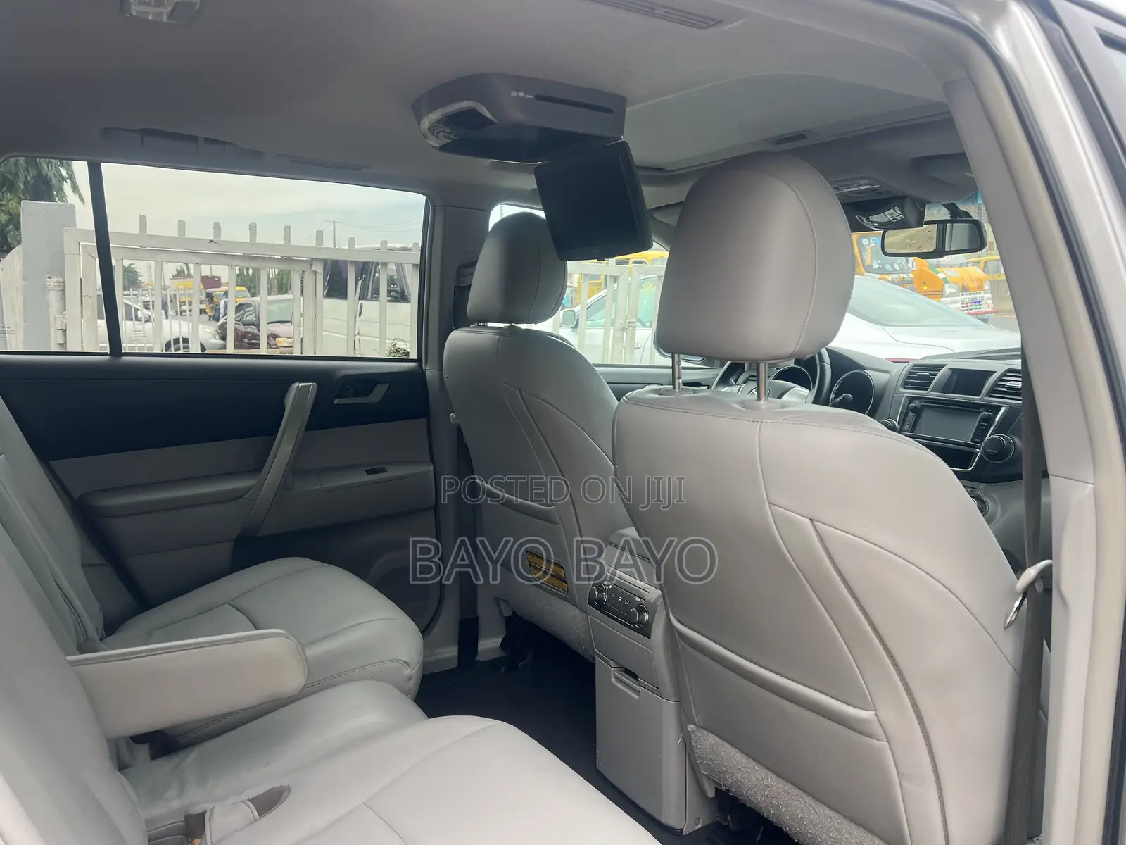 Toyota Highlander Limited 4dr SUV AWD (3.5L 6cyl 6A) 2014 Silver