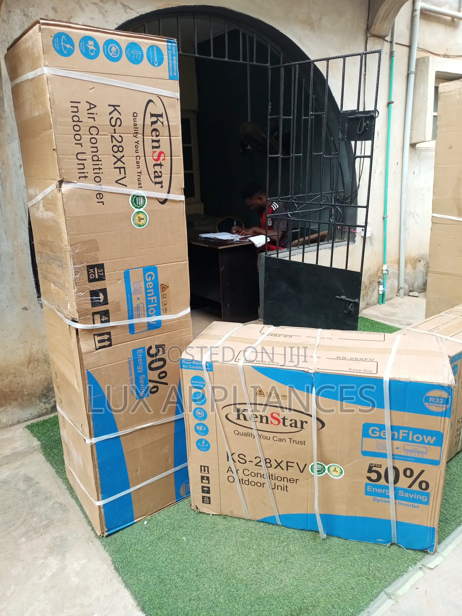 Kenstar Floor Ac With Wide Air Distribution