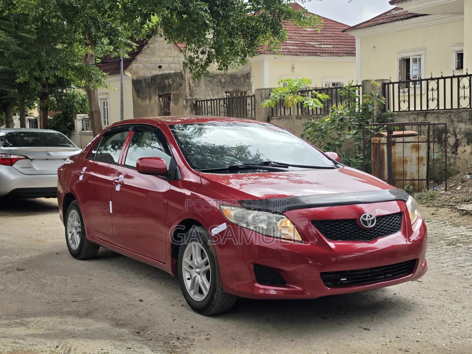 Toyota Corolla LE 4dr Sedan (1.8L 4cyl 4A) 2010 Red