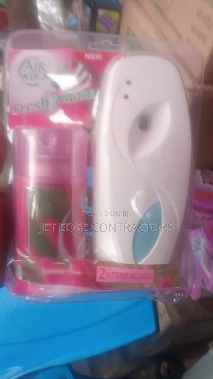Automatic Air Freshener