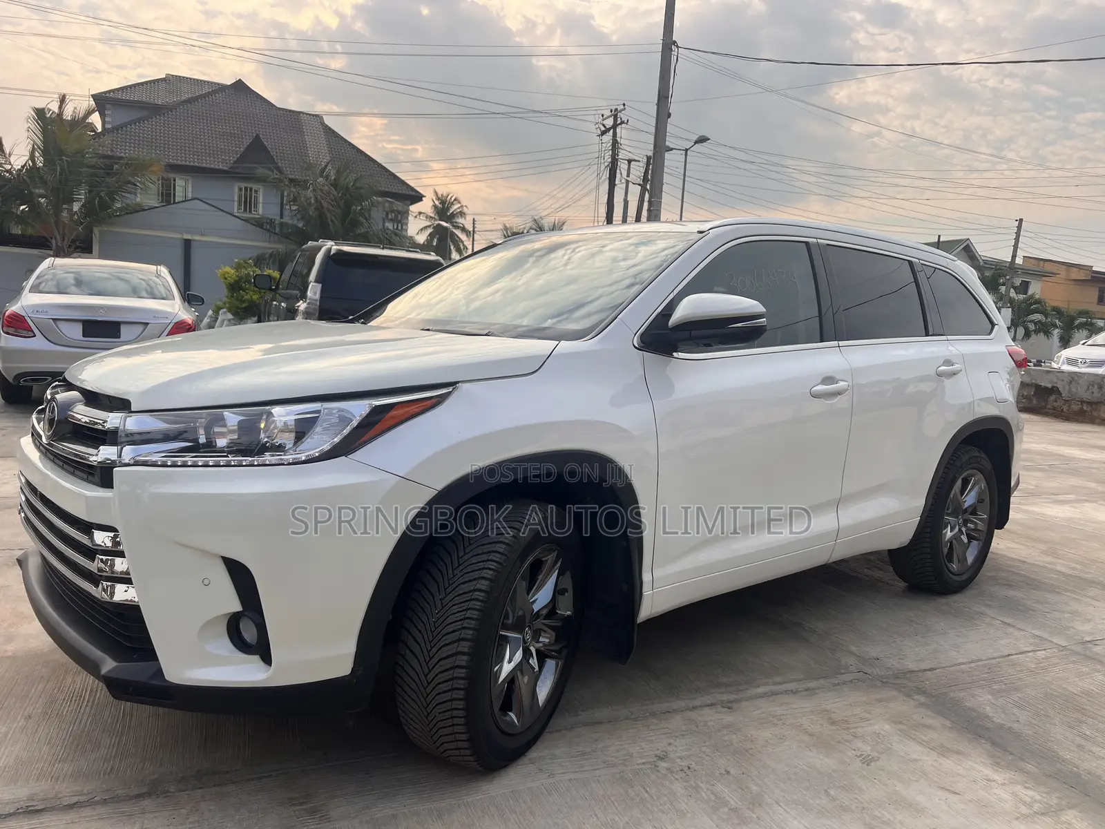 Toyota Highlander Limited Platinum 4x4 V6 (3.5L 6cyl 8A) 2017 White
