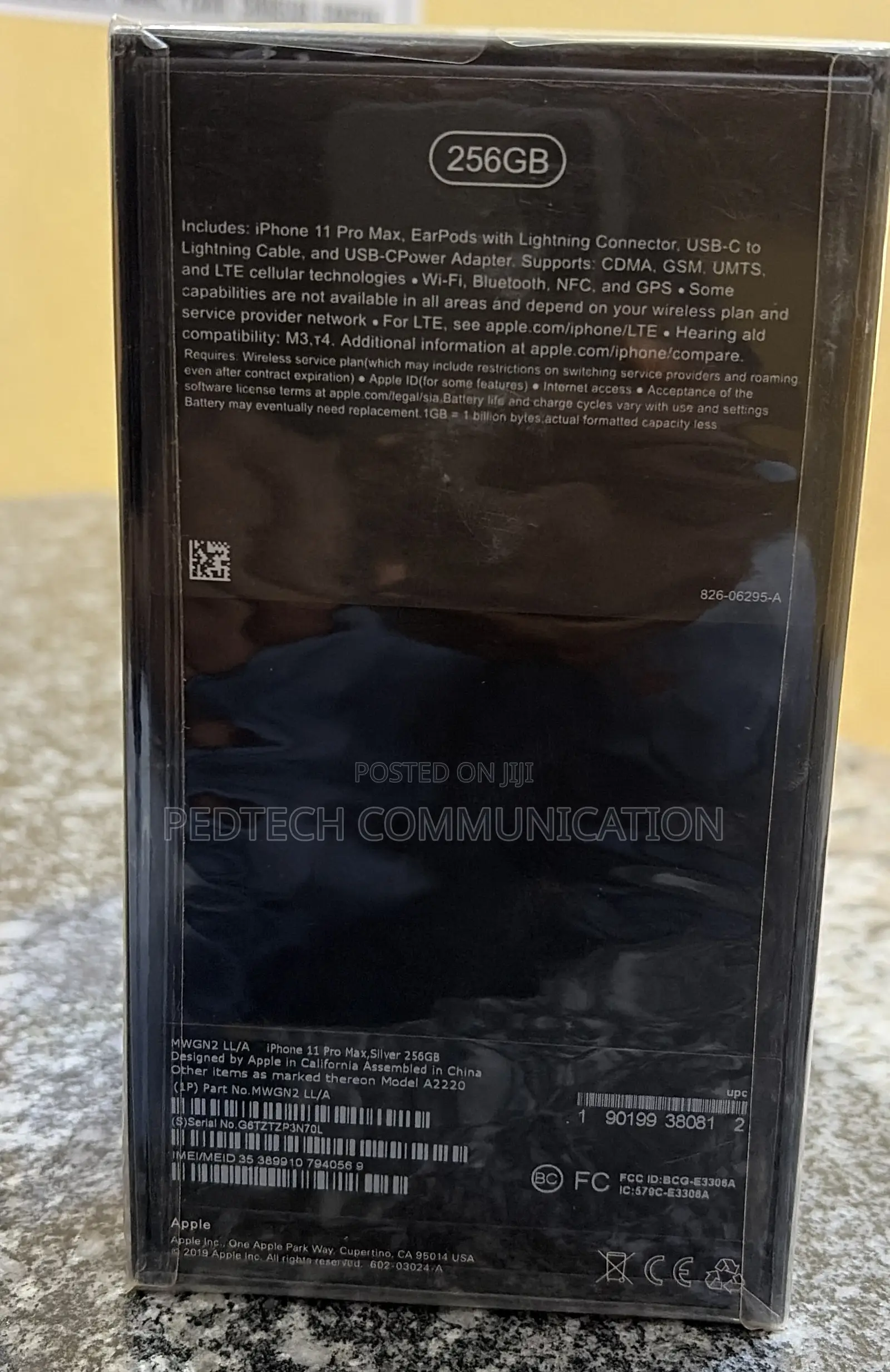New Apple iPhone 11 Pro Max 256 GB Gold