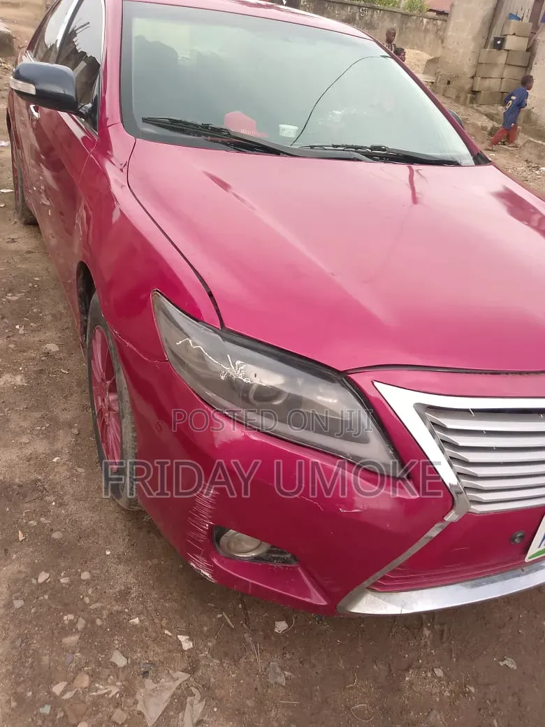 Toyota Camry 2009 Red