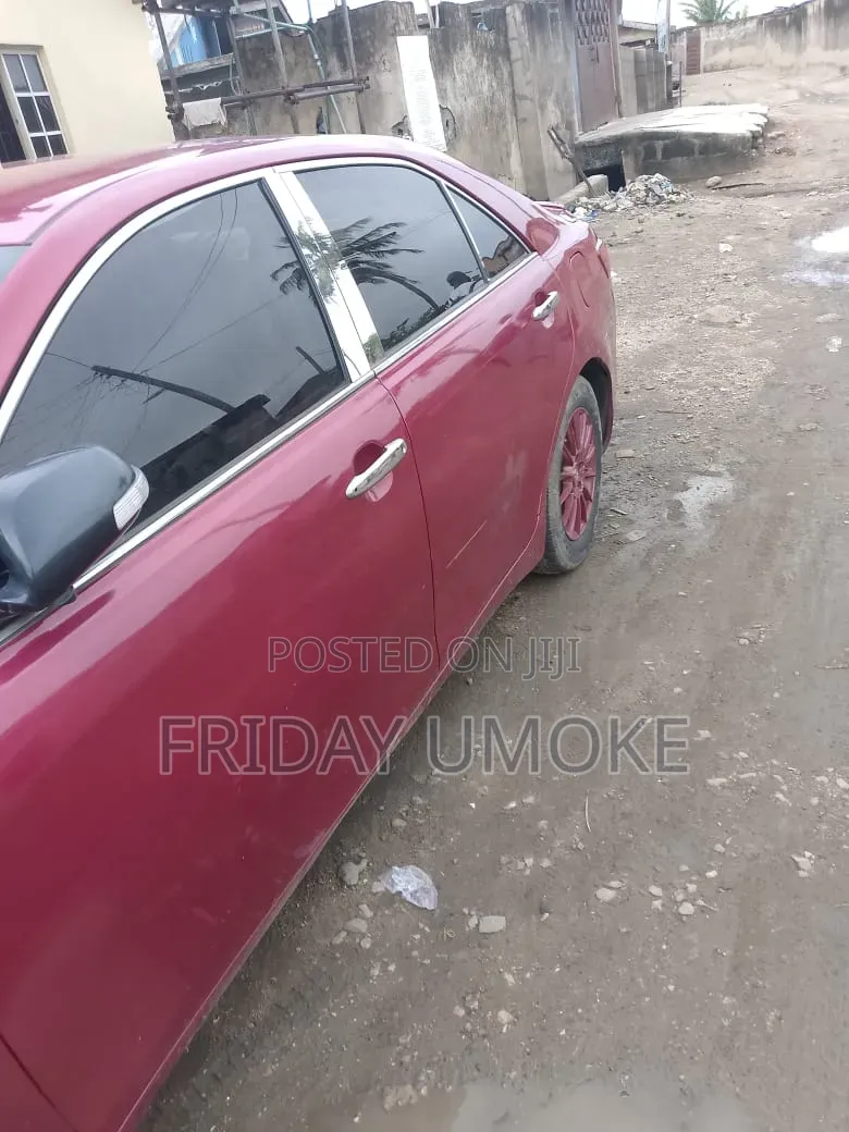 Toyota Camry 2009 Red