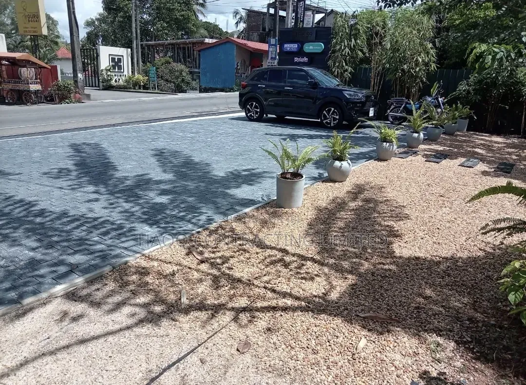 Interlock, Estate Road Repair, Grading, and Drainage Construction