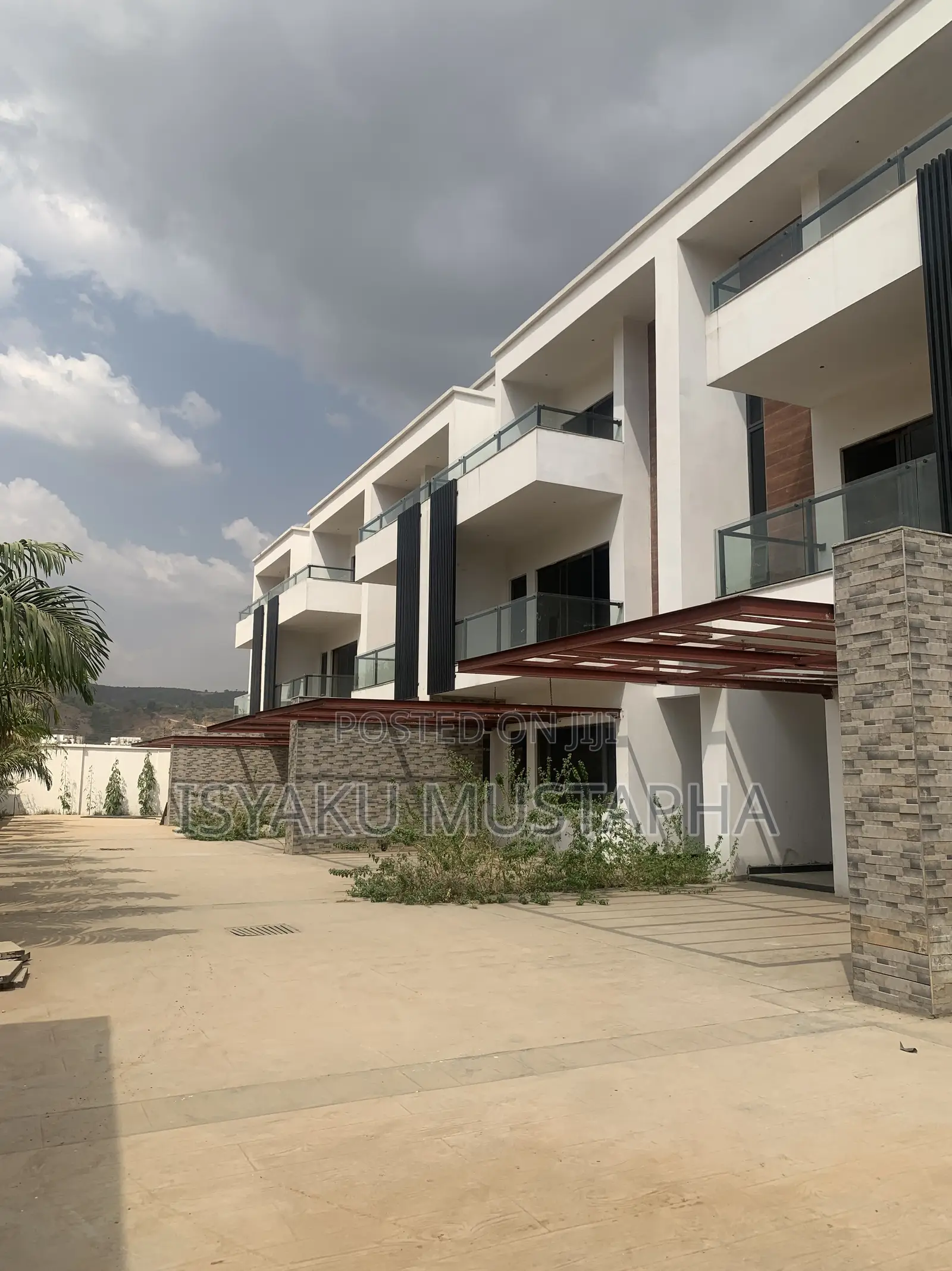 4bdrm Duplex in Katampe Extension for sale