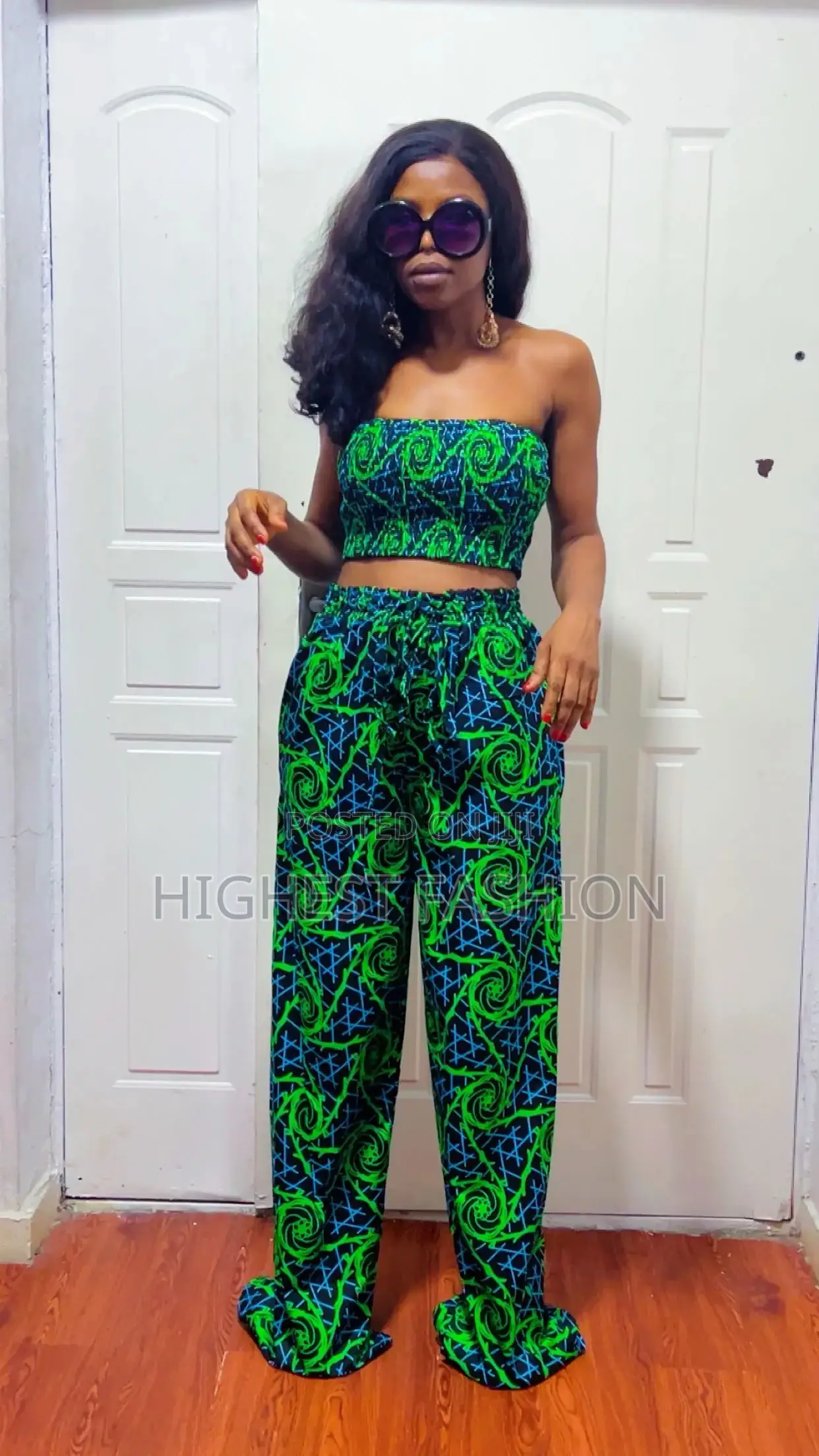 Armless Smocked Top and Trouser - Style 856