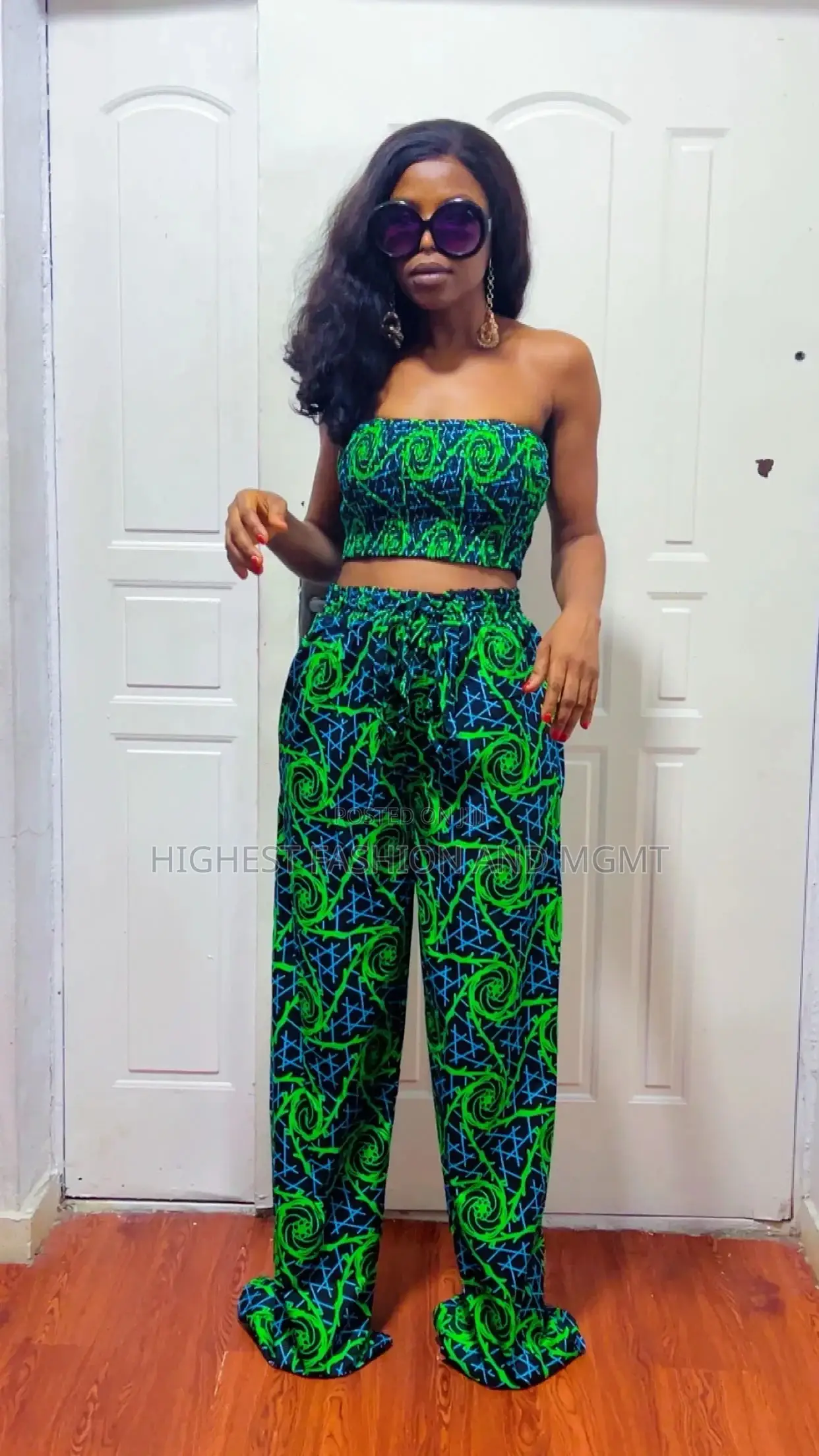 Armless Smocked Top and Trouser - Style 856