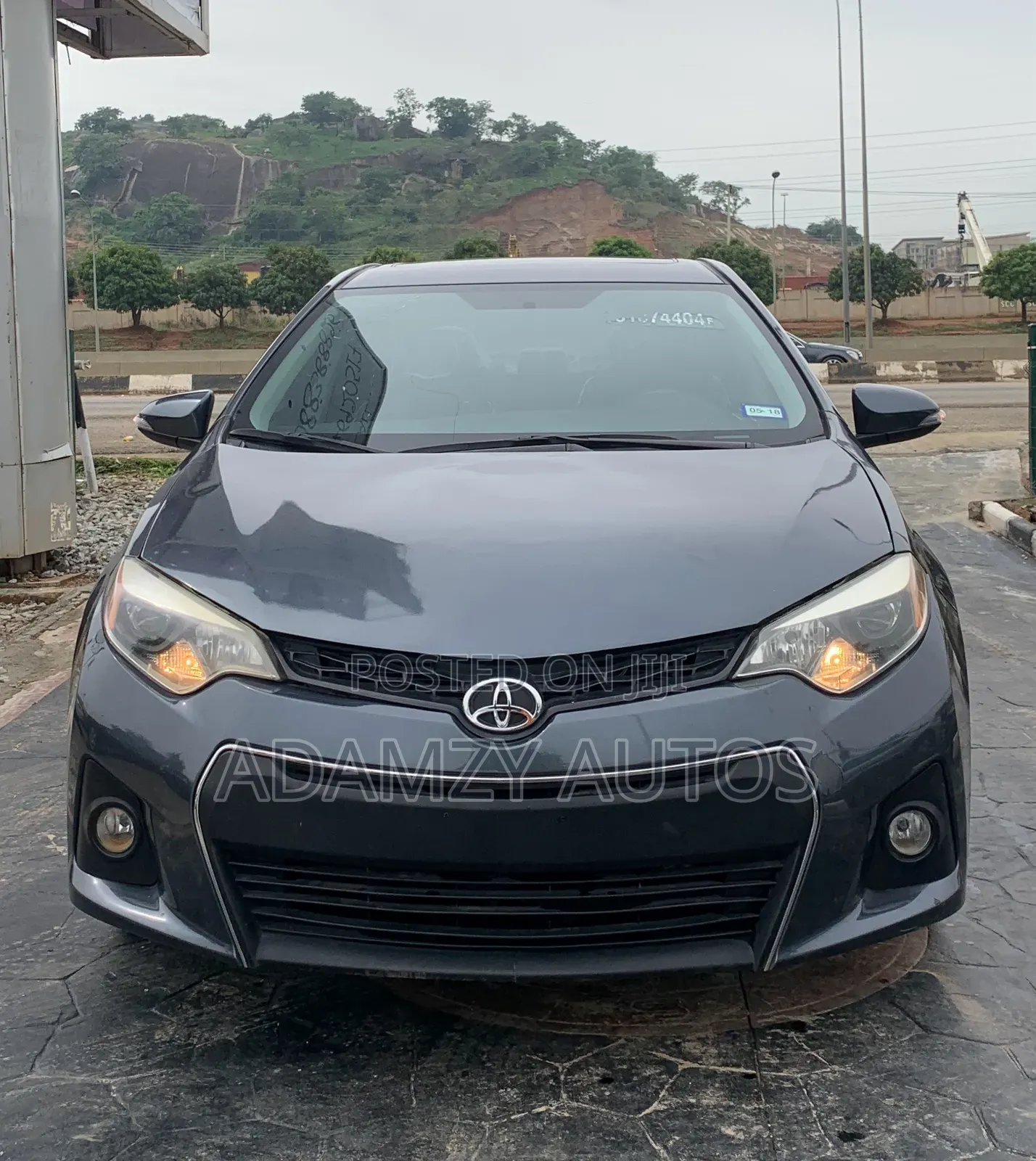 Toyota Corolla 2016 Blue