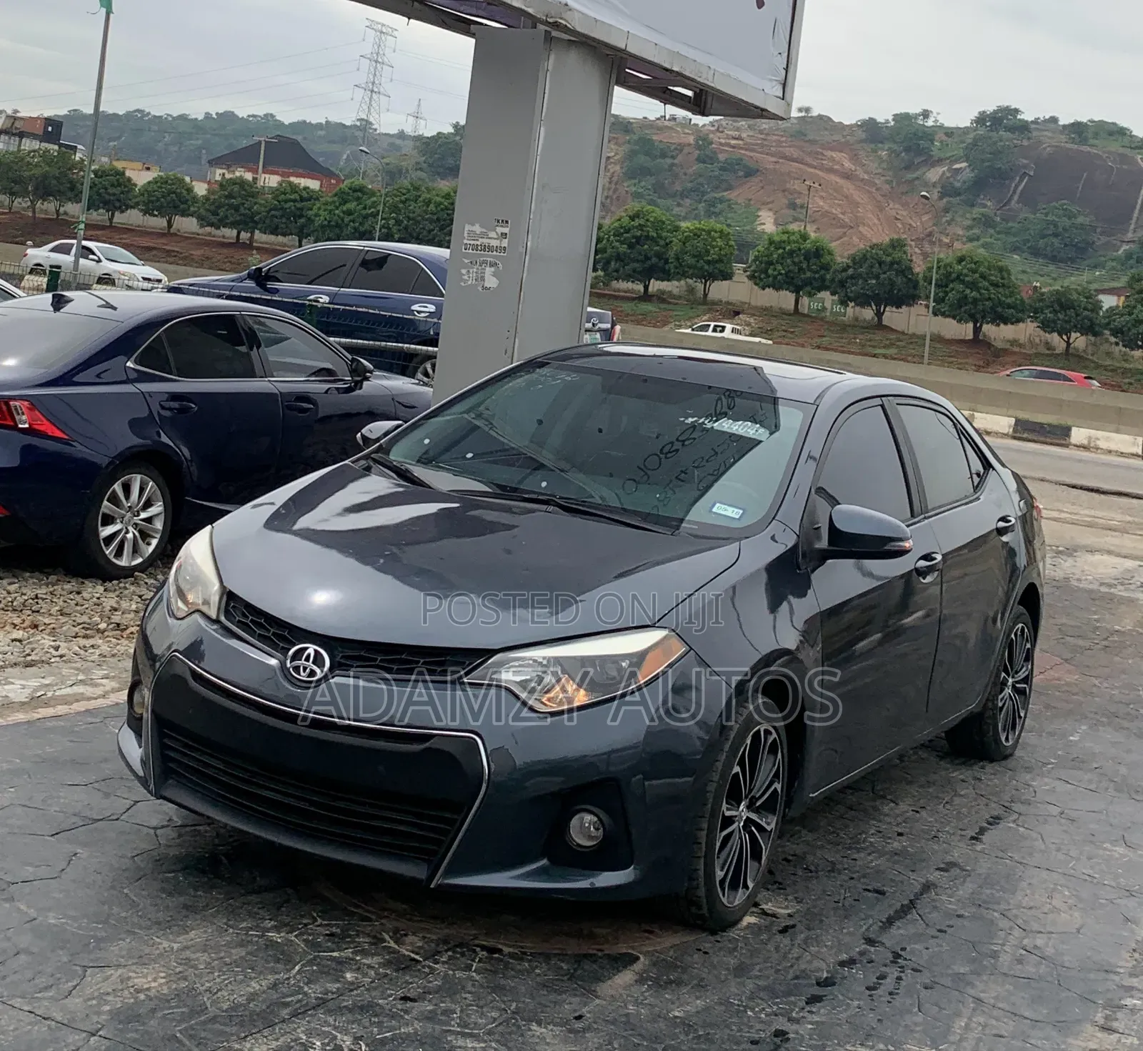 Toyota Corolla 2016 Blue