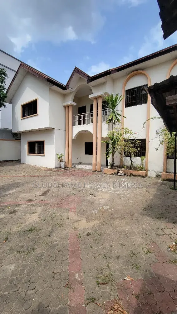 5bdrm Duplex in Parkview Estate for rent