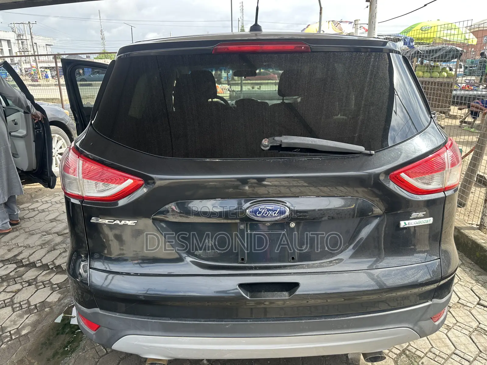 Ford Escape SE 4dr SUV (1.6L 4cyl Turbo 6A) 2014 Black