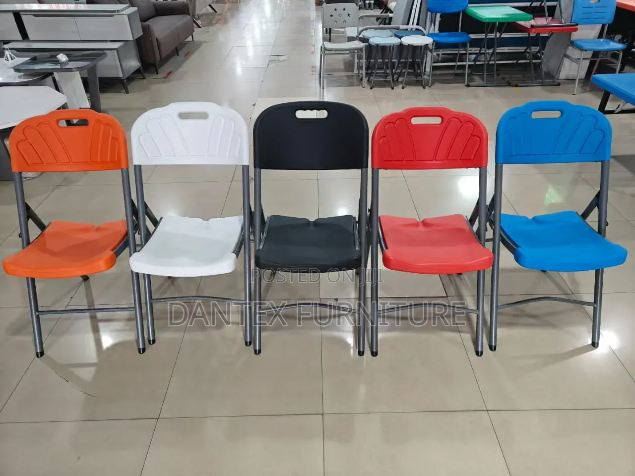 Plastic Affordable Chair