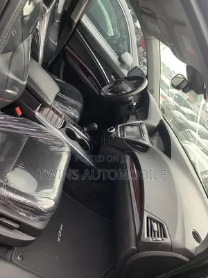 Acura MDX Advance and Entertainment Packages 4dr SUV (3.5L 6cyl 6A)