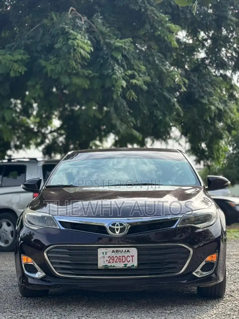 Toyota Avalon XLE 4dr Sedan (3.5L 6cyl 6A) 2015 Burgundy