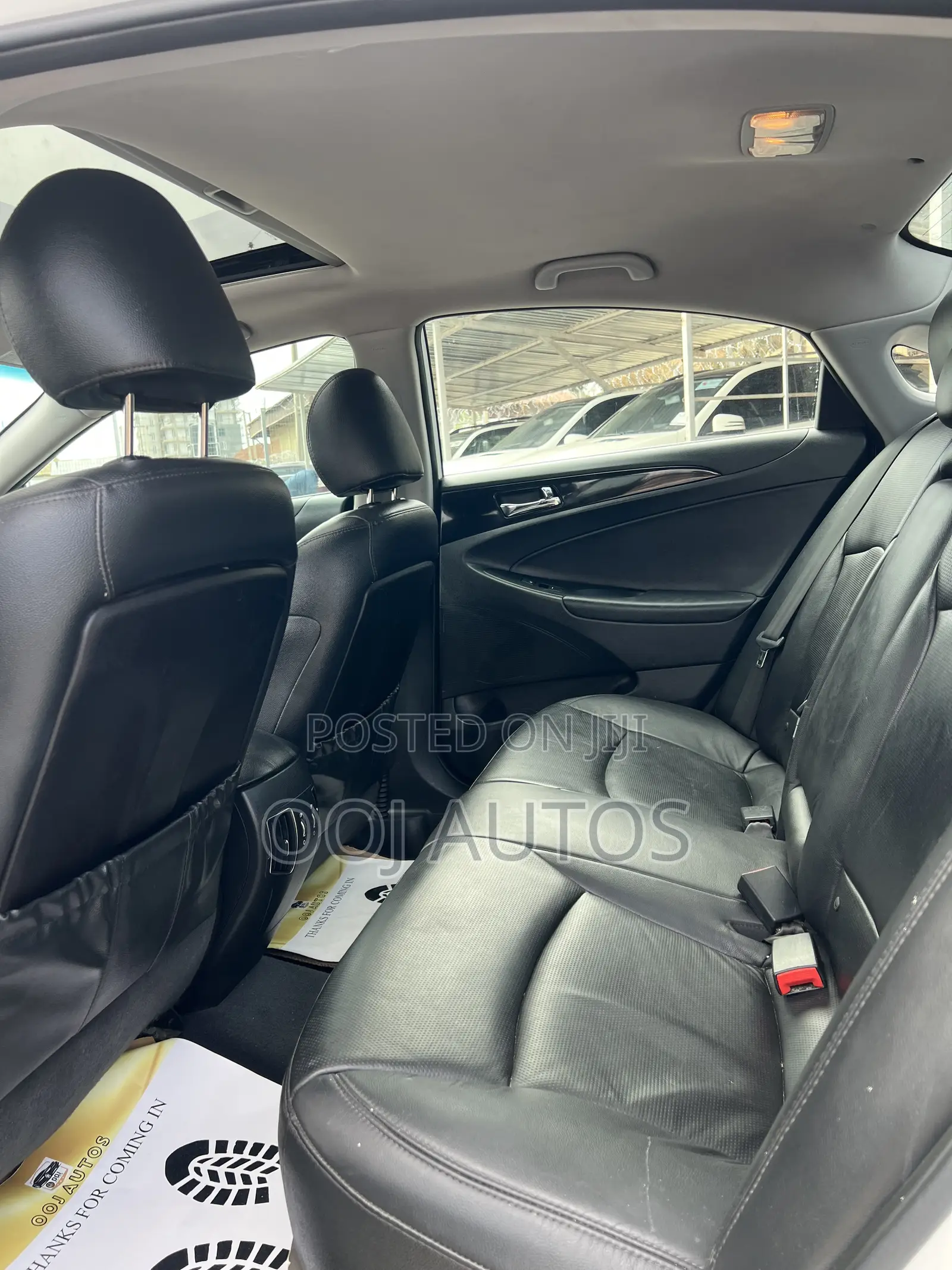 Hyundai Sonata Limited 2.0T Sedan (2.0L 4cyl 6A) 2011 White
