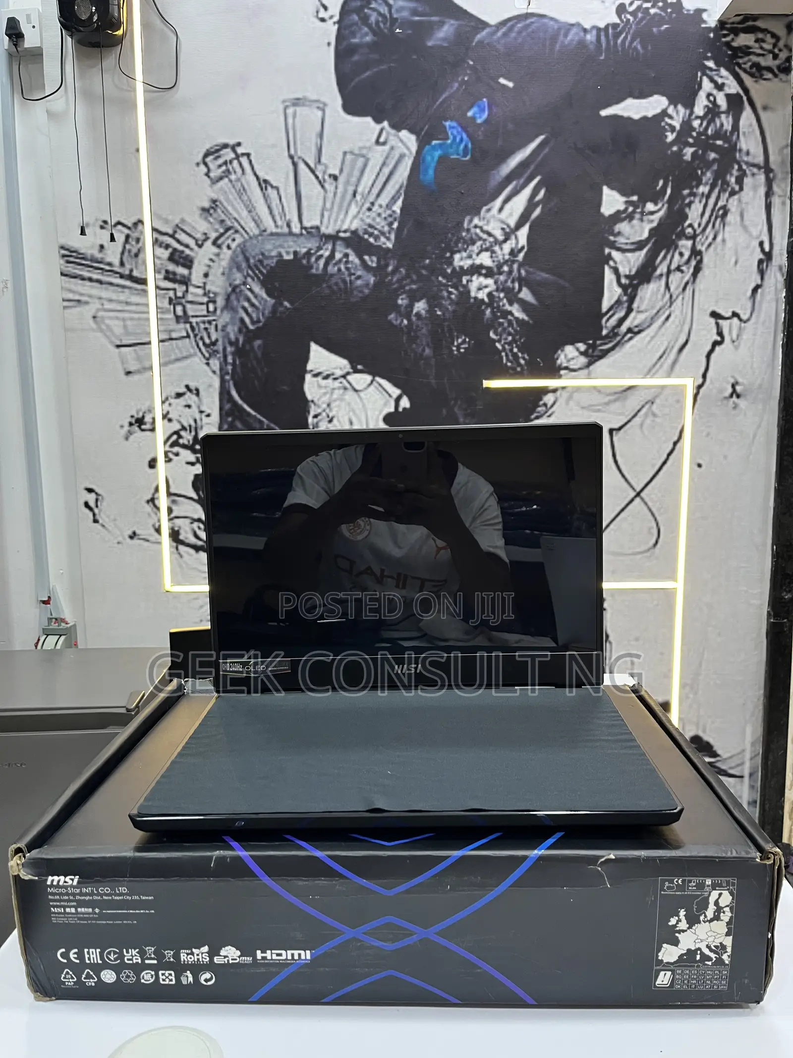 New Laptop MSI Raider GE68HX 13VI-202US 16GB Intel Core i7 SSD 1T