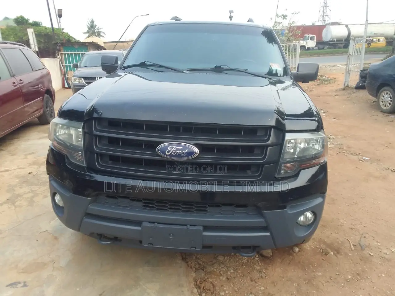Ford Expedition Platinum 4x2 2016 Black