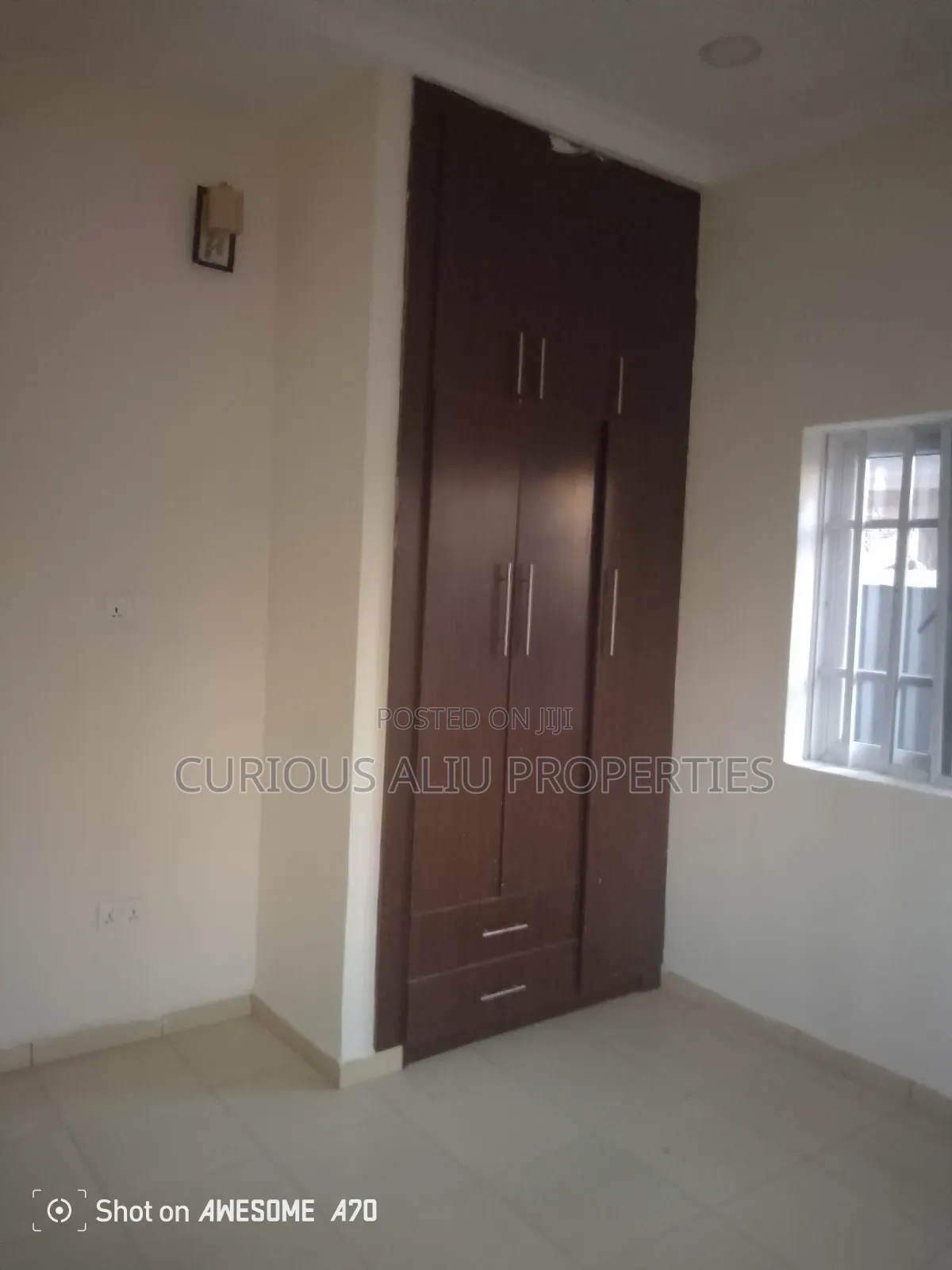 4bdrm Duplex in Ako Estate, Life Camp for rent