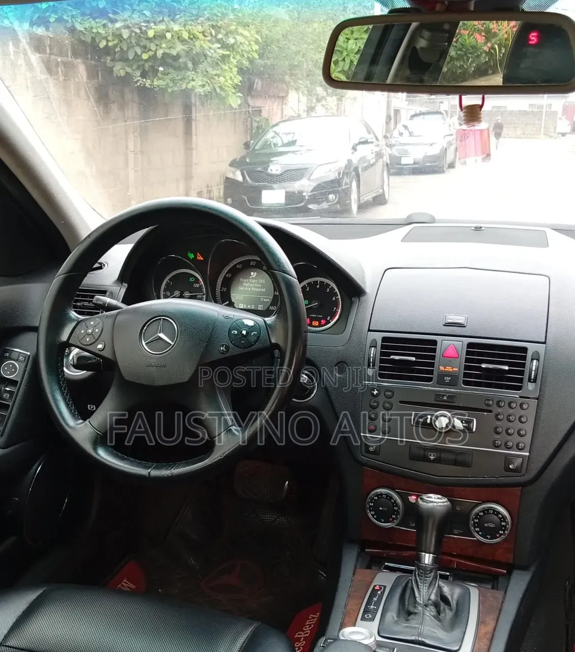 Mercedes-Benz C300 Luxury 4Matic Sedan AWD (3.0L 6cyl 7A) 2011 Black