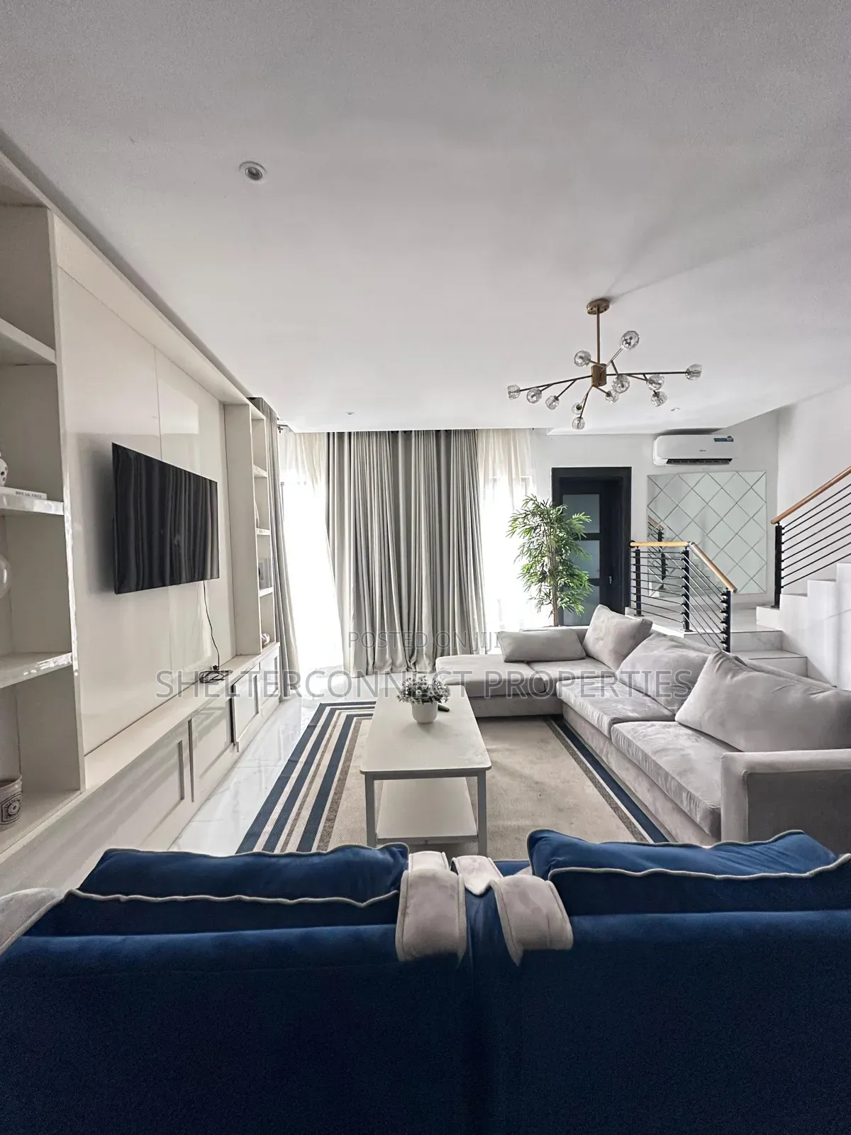 2bdrm Apartment in Lekki Phase 1 for rent