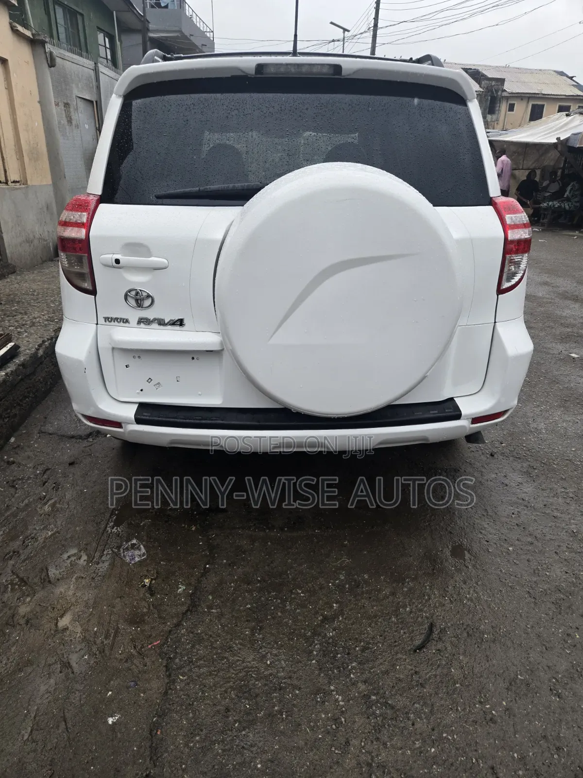 Toyota RAV4 Limited 2011 White