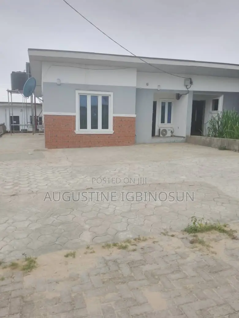 2bdrm Bungalow in Alagbado for sale