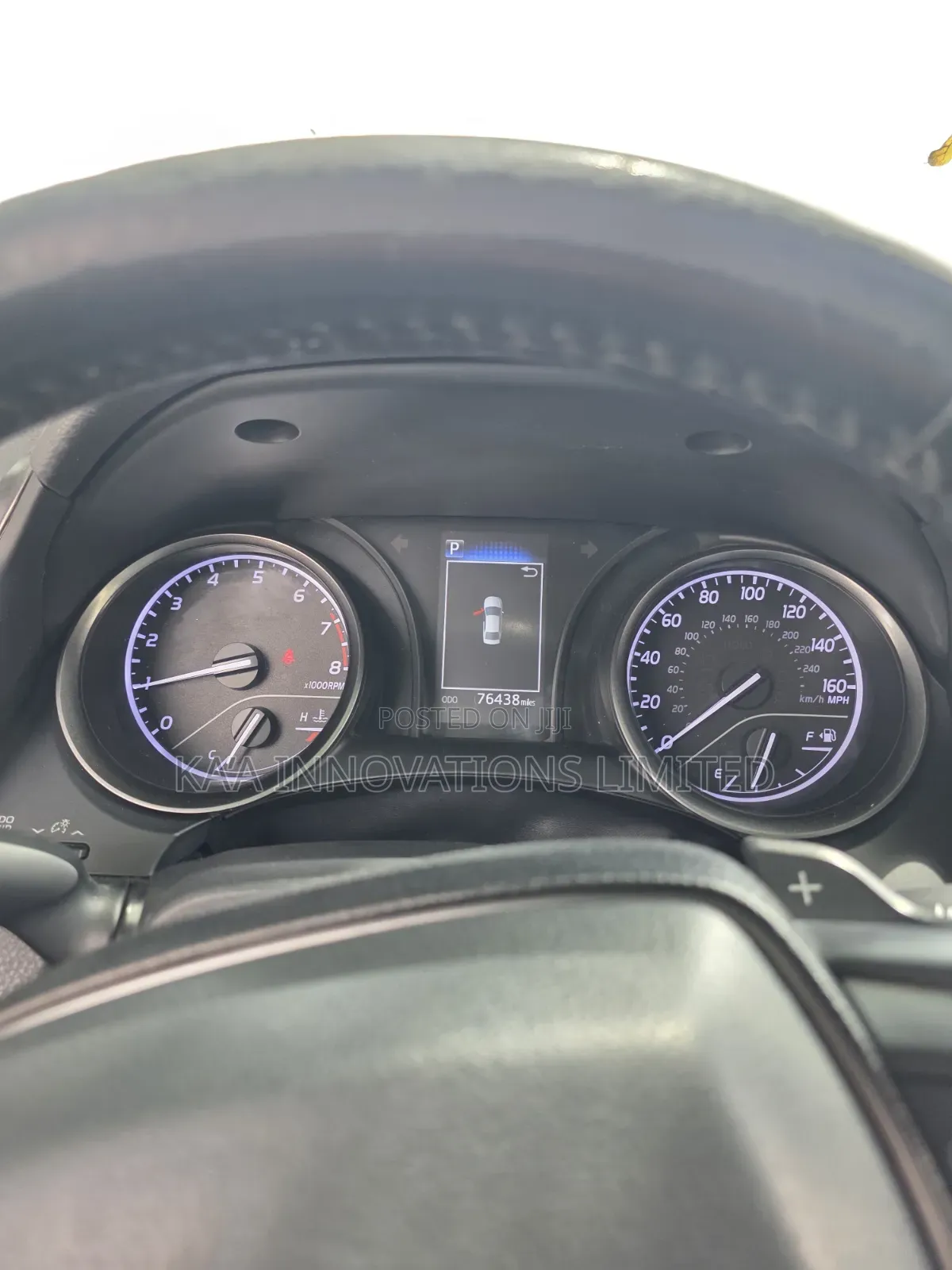 Toyota Camry SE 2021 Gray