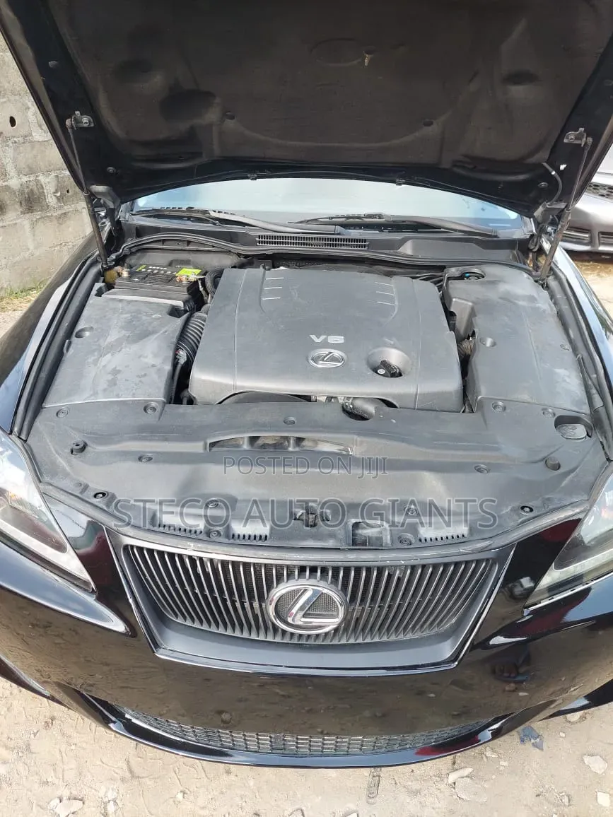 Lexus IS 250 2012 Black