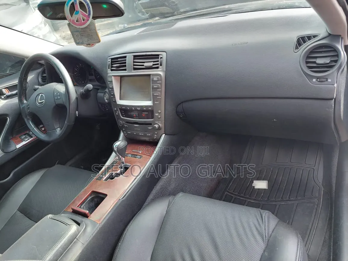 Lexus IS 250 2012 Black