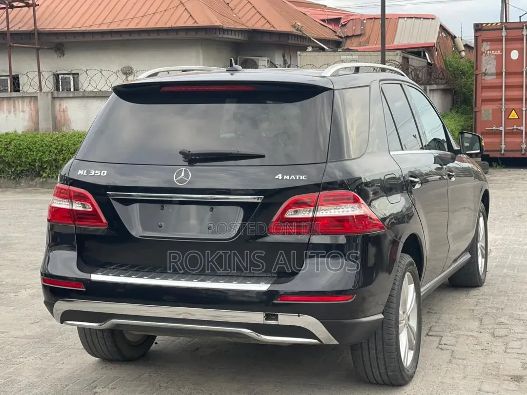 Mercedes-Benz M Class ML350 4MATIC 4dr SUV AWD (3.5L 6cyl 7A) 2015
