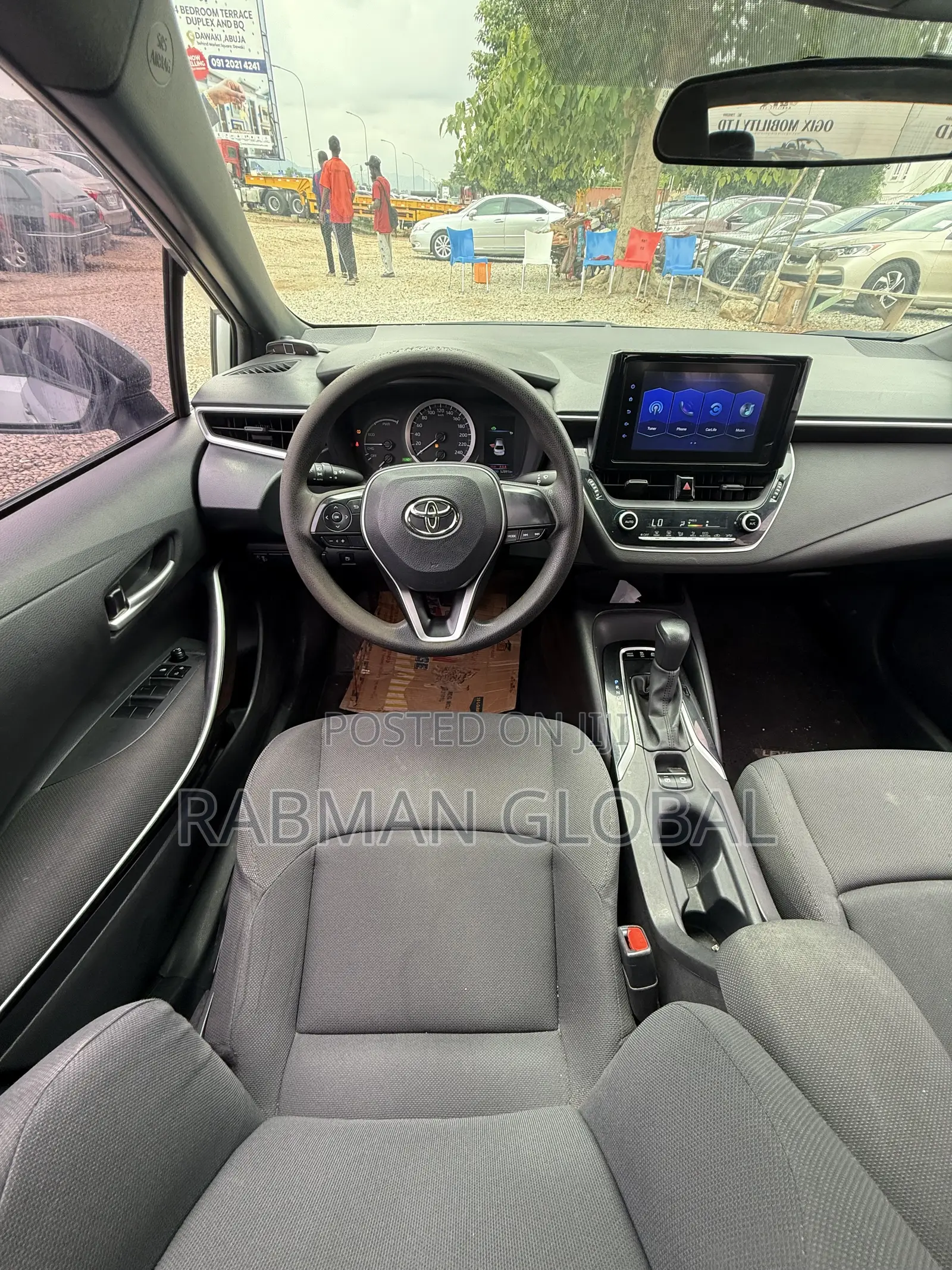 Toyota Corolla Hybrid 2023 Silver
