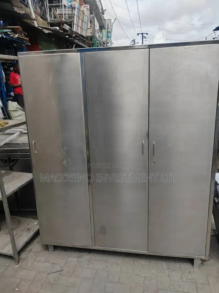 Foreign Used Stainless Steel Industrial Storage Cabinet