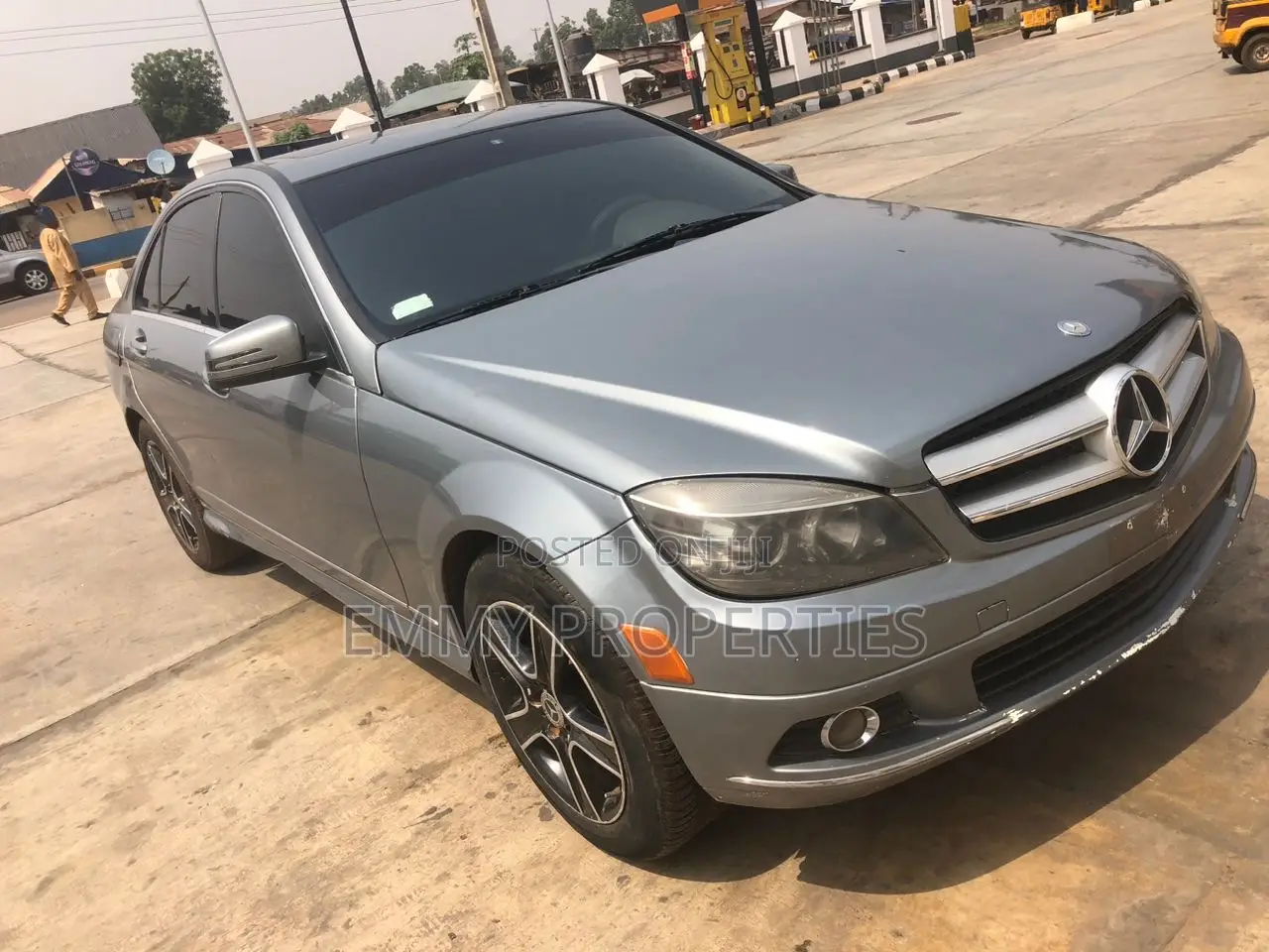 Mercedes-Benz C300 2010 Gray
