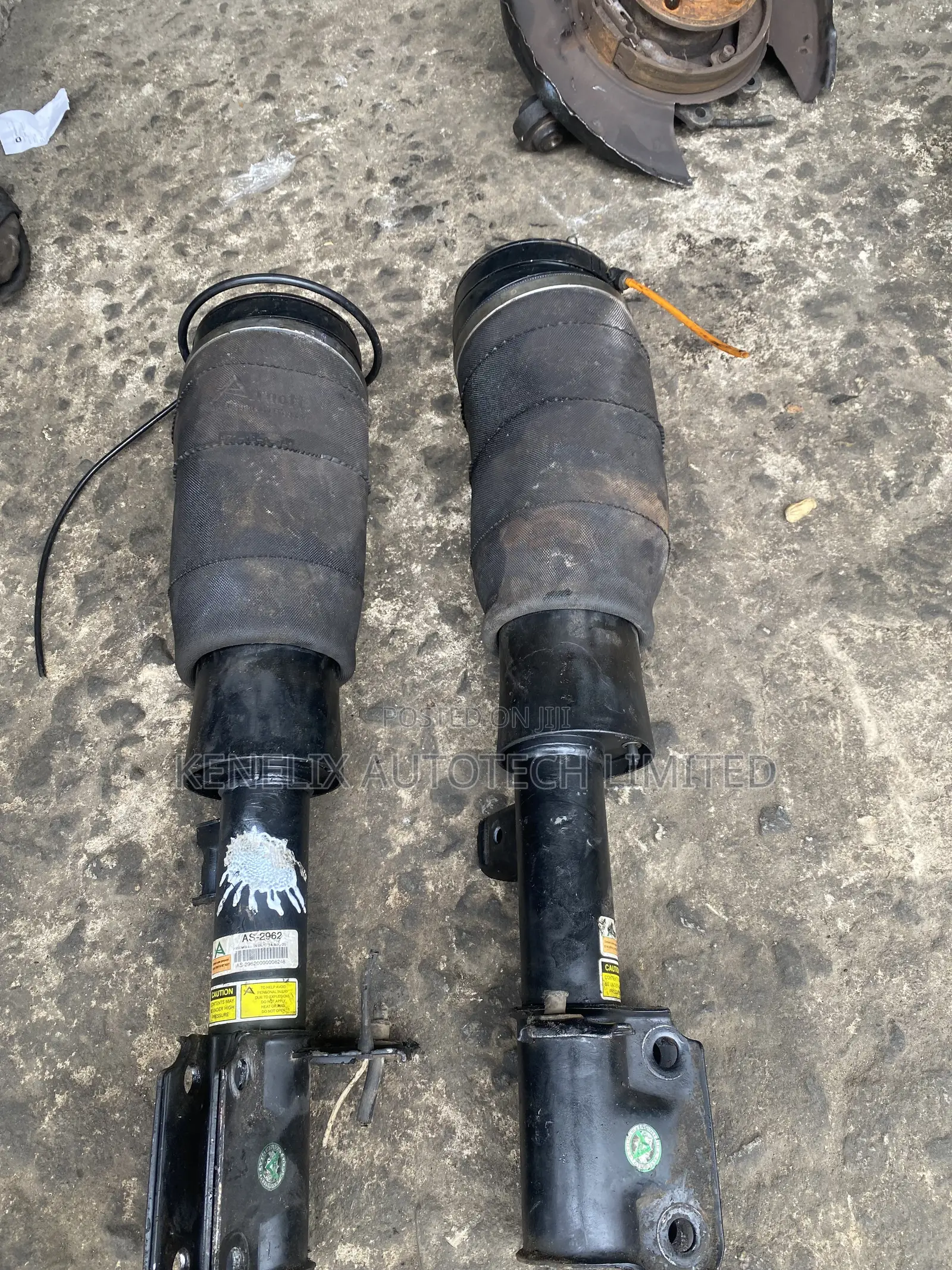 Front Air Suspension Balloon Vogue 2003,2006,2008,2010
