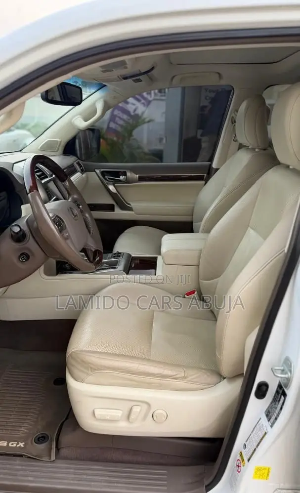 Lexus GX 460 Base 2018 White