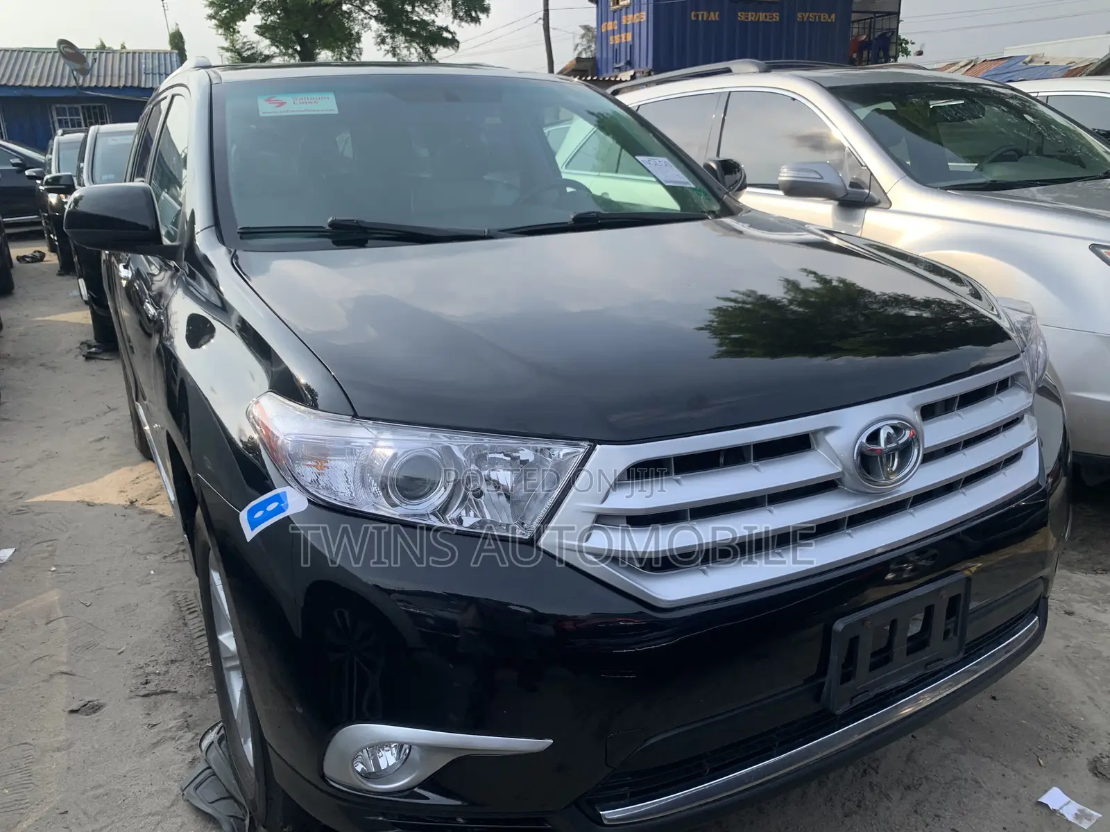 Toyota Highlander Limited 3.5l 4WD 2013 Black