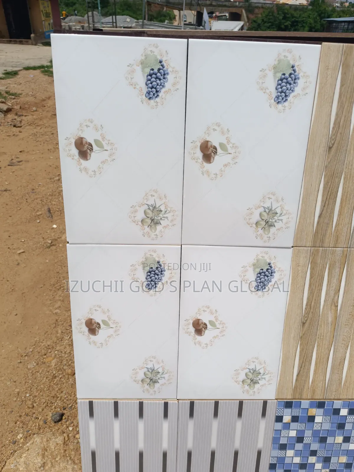 Standard Toilet, Bathroom And Kitchen Wall Tiles
