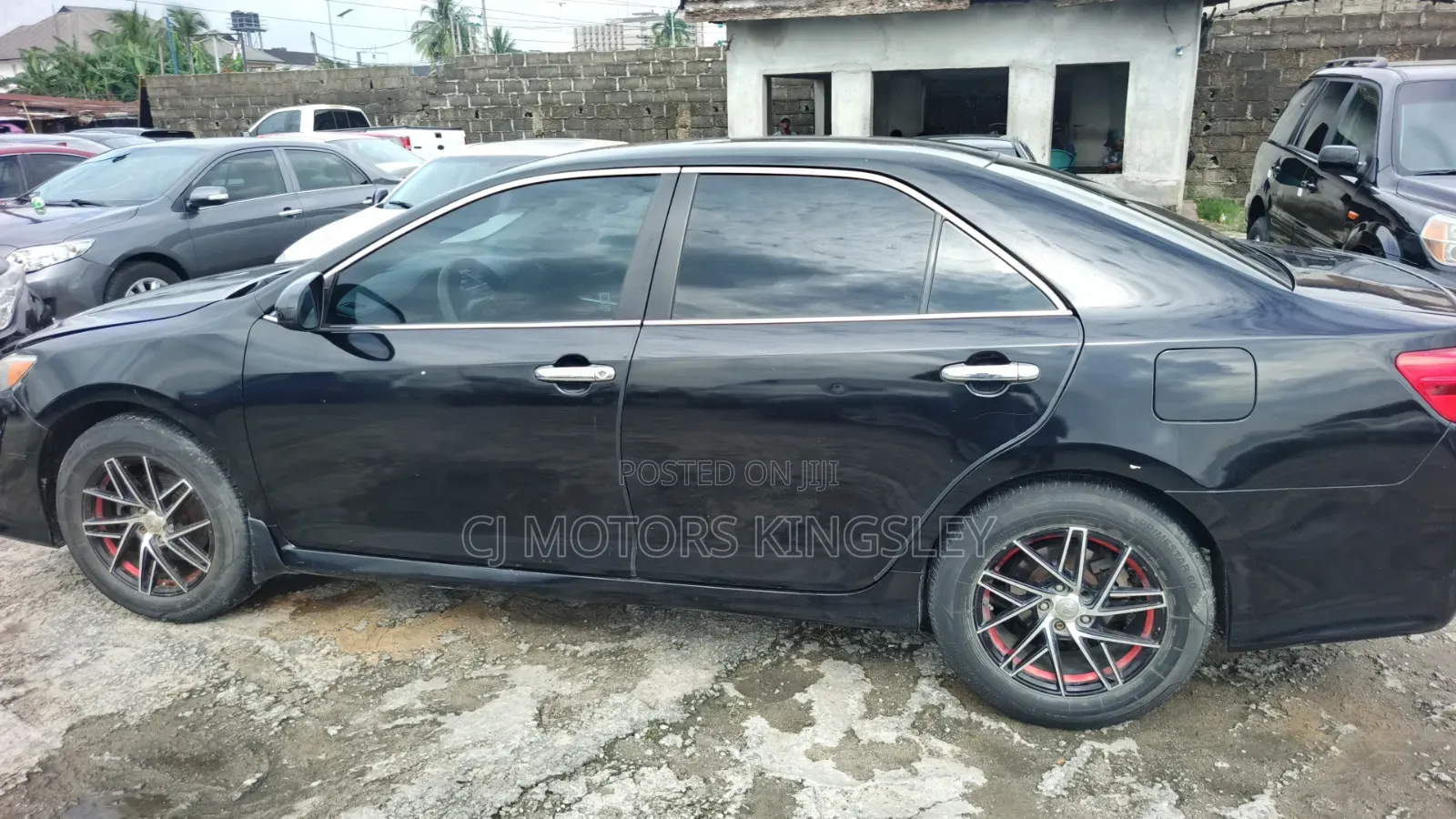 Toyota Camry SE 4dr Sedan (2.5L 4cyl 6A) 2013 Black