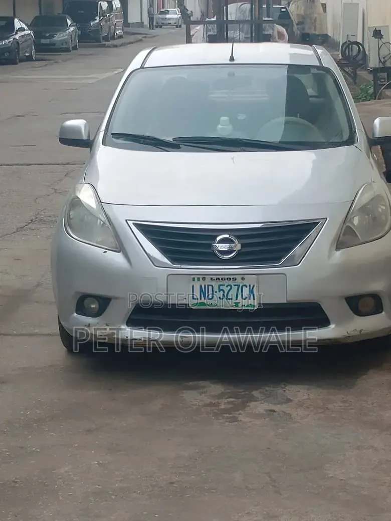Nissan Almera 2013 Silver