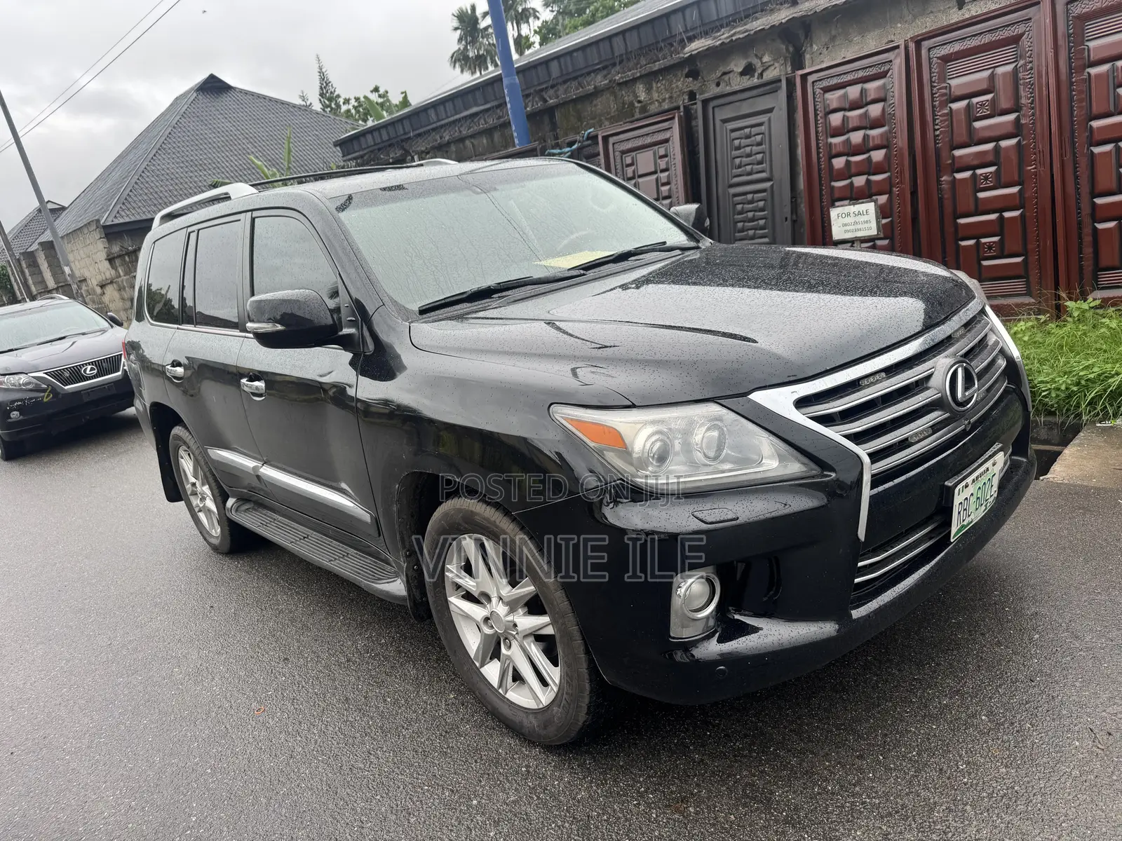 Lexus LX 570 AWD 2014 Black