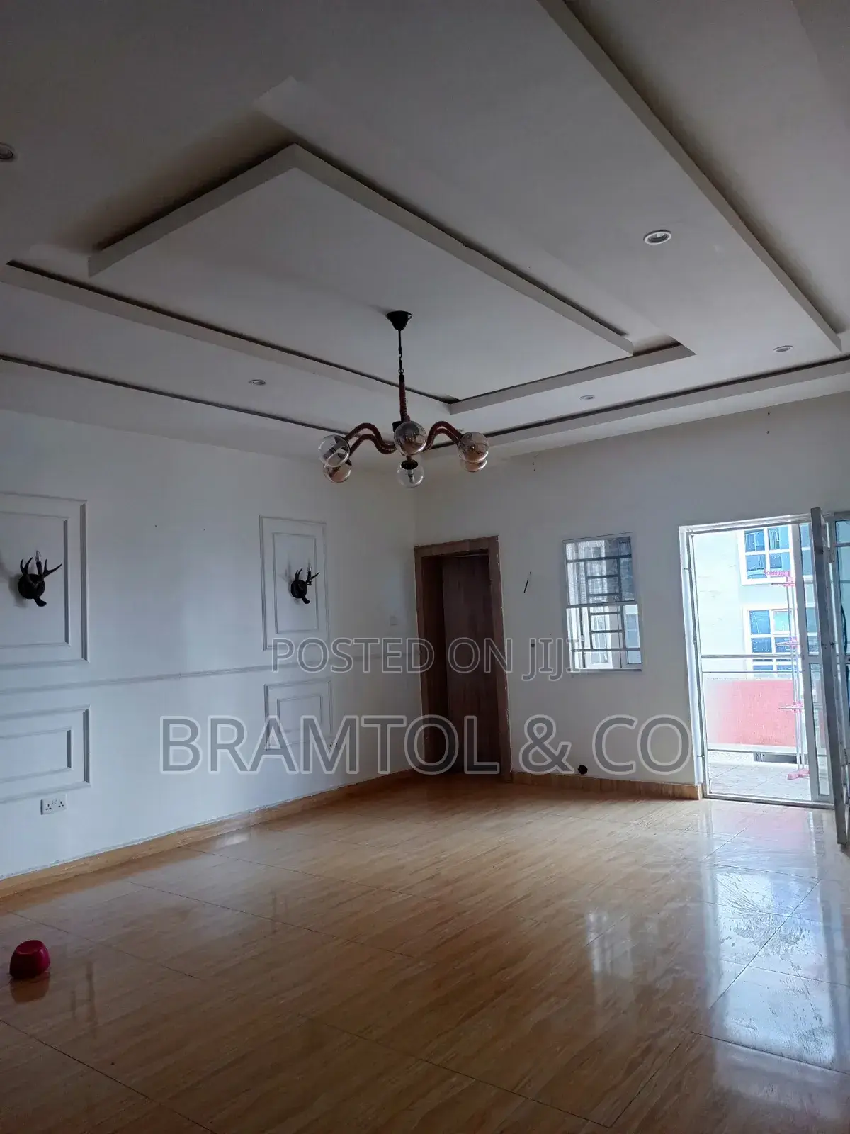 3bdrm Block of Flats in Plus Bq, Wuye for rent